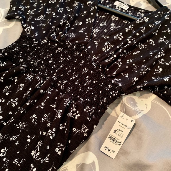 NWT Ardene Midi Dress - Picture 3 of 3
